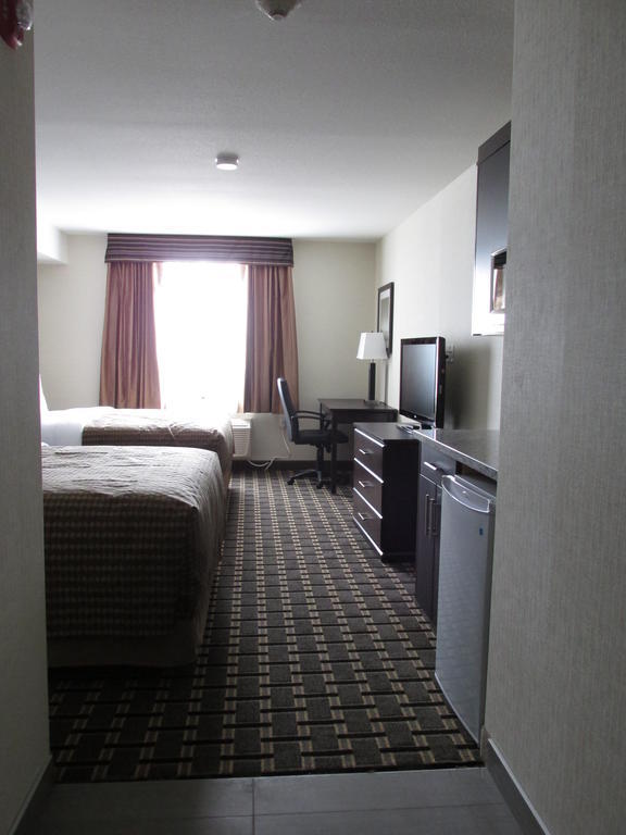 Sigma Inn & Suites Melville Номер фото