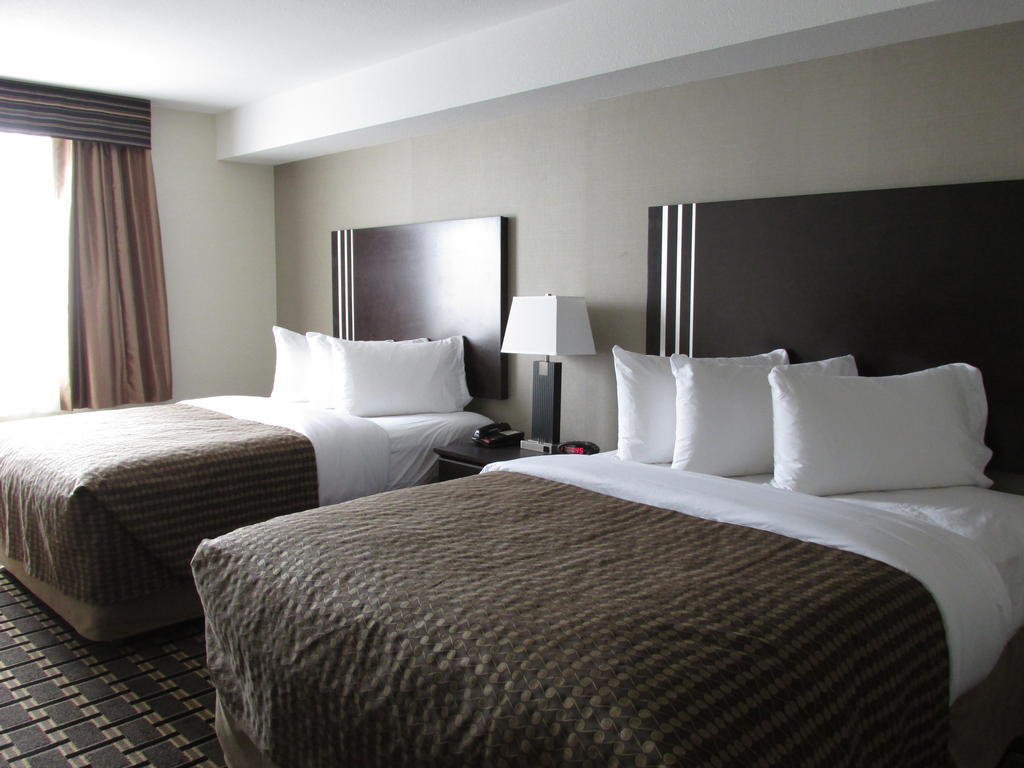 Sigma Inn & Suites Melville Екстер'єр фото